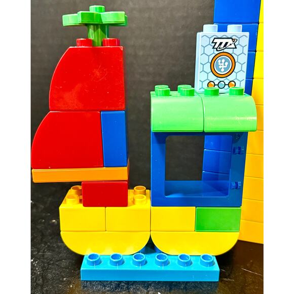 Lego Duplo Tree House and basic building block set special blocks & a squirrel - Picture 4 of 6